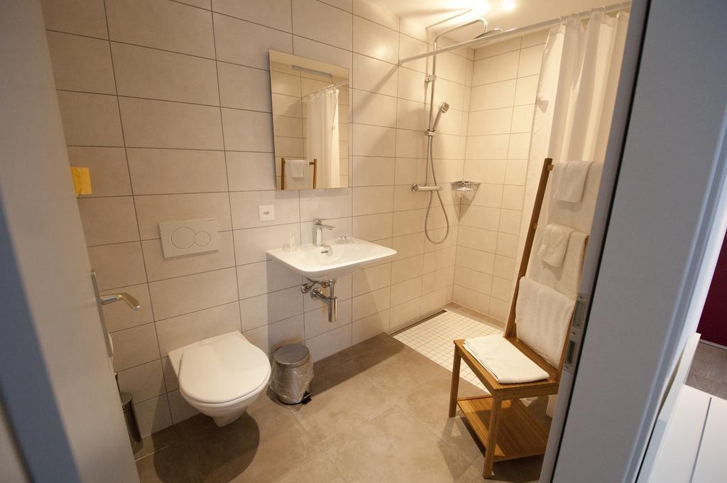 Hotel Bellavista "Bellevue" Saignelégier Habitación foto